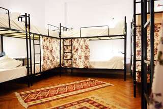 Хостелы Soul Kitchen Тбилиси-6